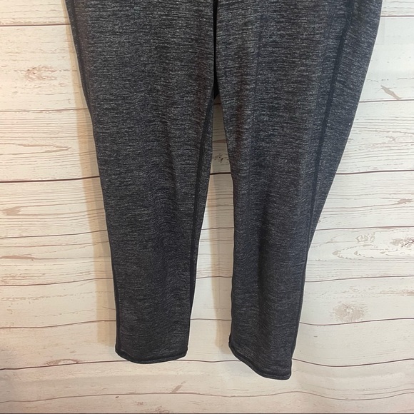 Athleta Odyssey Chatarunga Capri Leggings - Picture 6 of 7